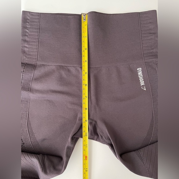 Gymshark | Women's Cropped Leggings Charcoal - Picture 8 of 8